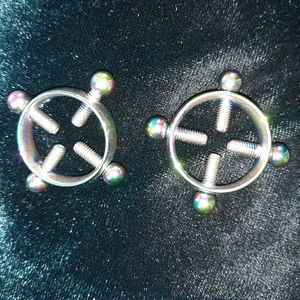 Women's non pearcing nipple shields nipple clips